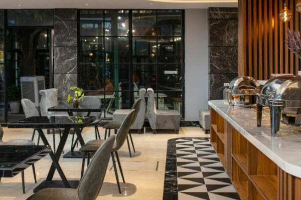 Ping Hotel - Khách sạn gần tòa nhà Simco Sông Đà