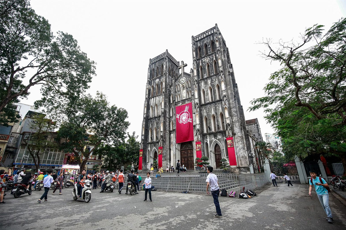 Hà Nội có những địa điểm nổi tiếng nào?